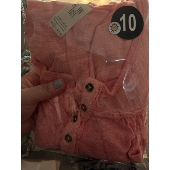 Free People We The Free Down Under Oversized Linen Henley Top Shirt - Picture 11 of 12